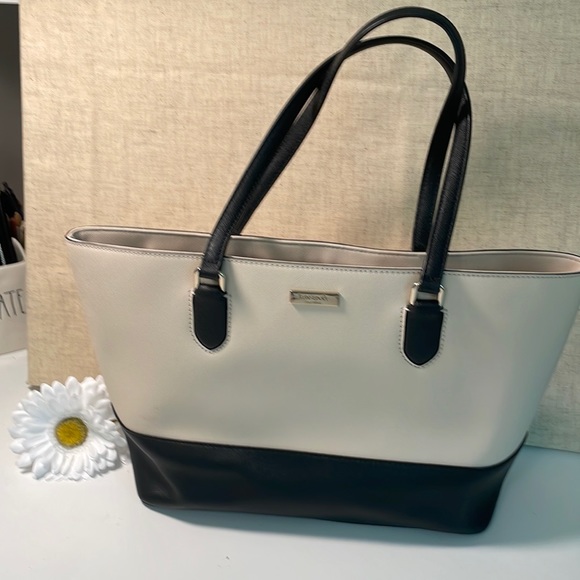 Kate spade tote. Black and cream. New without tags - Picture 1 of 10